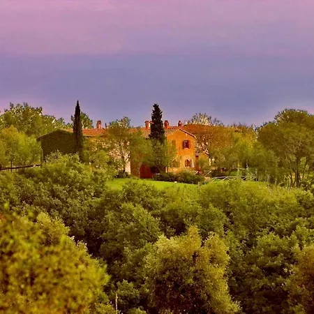 Brucianesi Sleeps 2 Pool Wifi T763516 Apartment Camaione